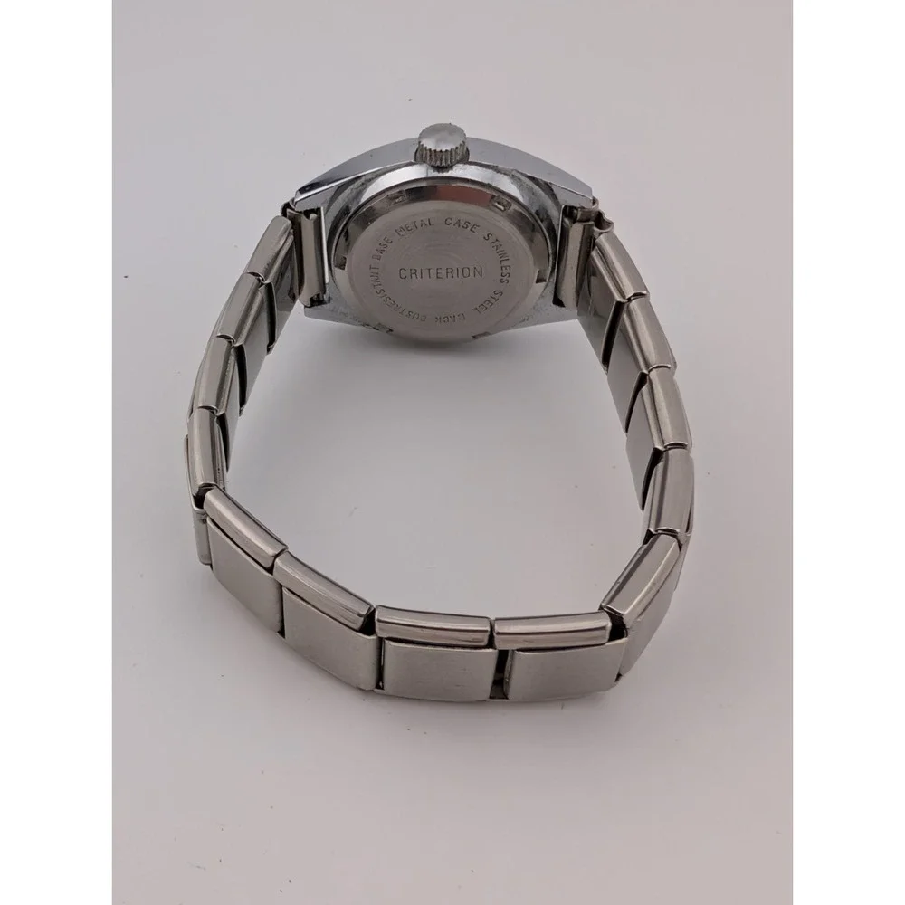 Vintage Criterion Swiss Watch Women 26mm‎ Case Silver Stretch Band- New Battery